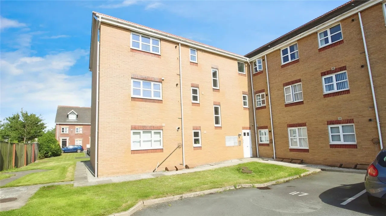 2 bed flat to rent, Colonel Drive, Liverpool, L12