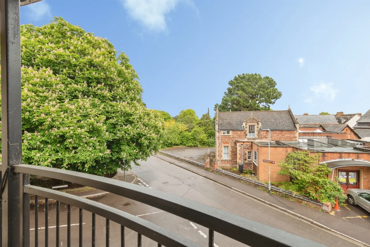 Blenheim Road, Minehead, TA24, photo 15