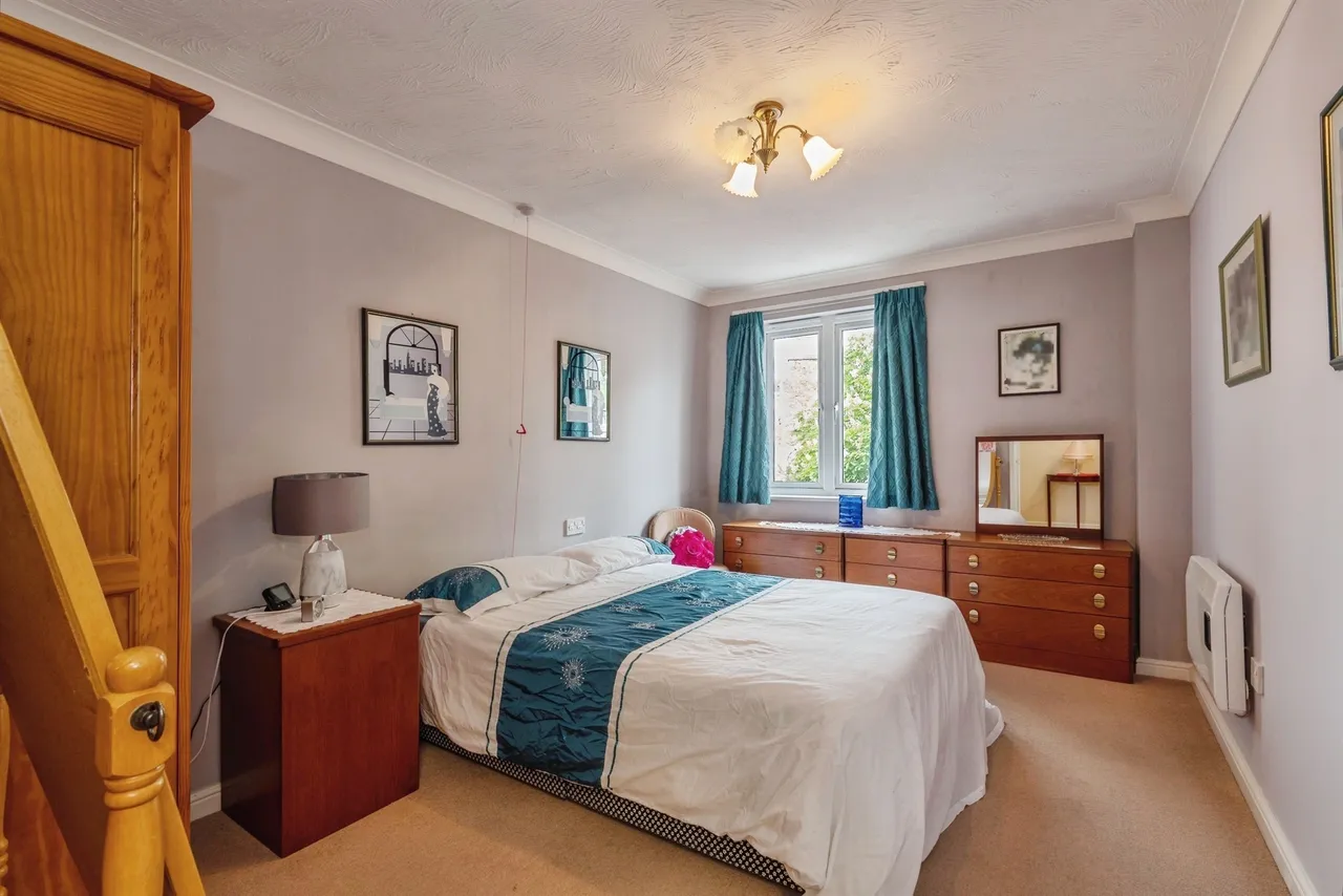 Blenheim Road, Minehead, TA24, photo 9