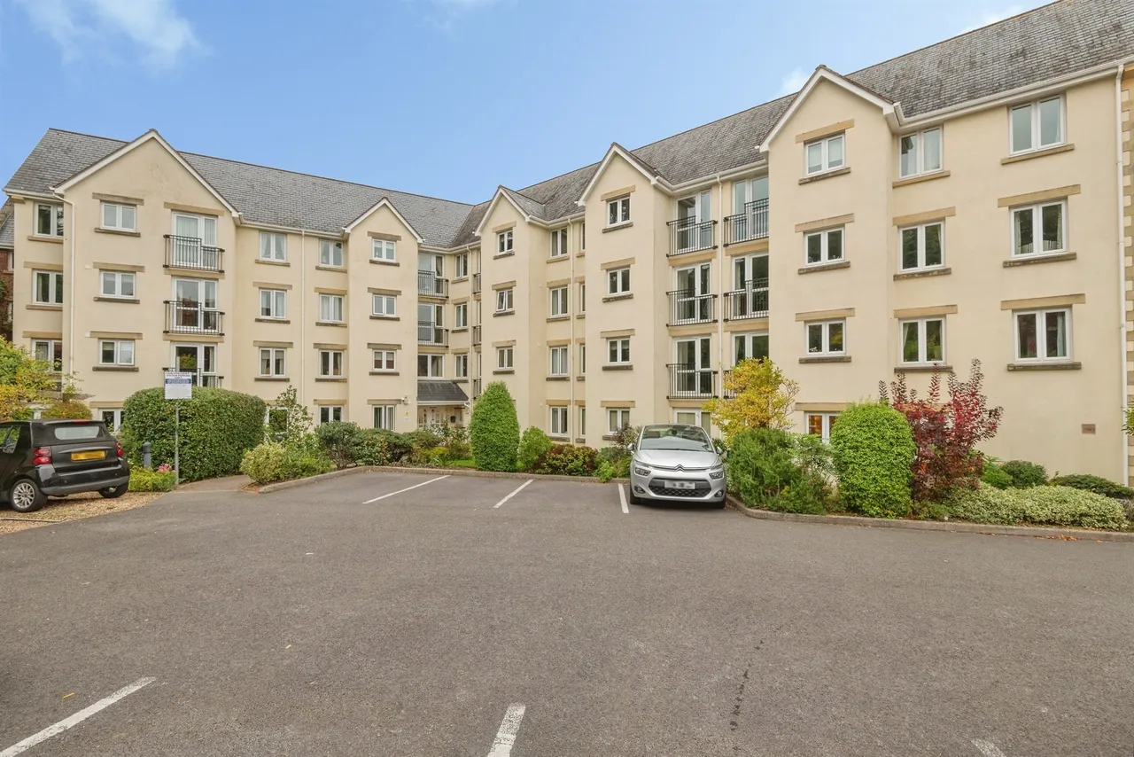 Blenheim Road, Minehead, TA24, photo 17