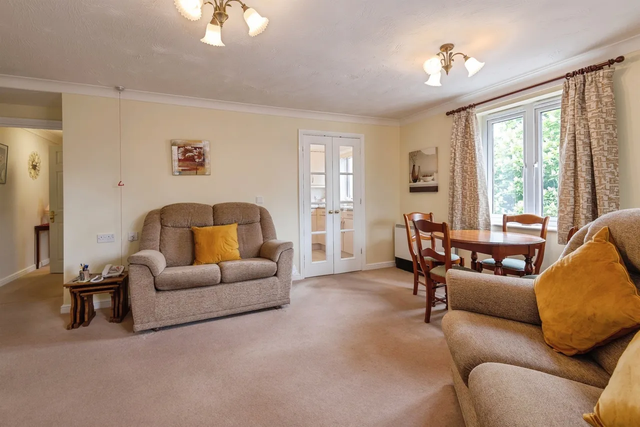 Blenheim Road, Minehead, TA24, photo 3