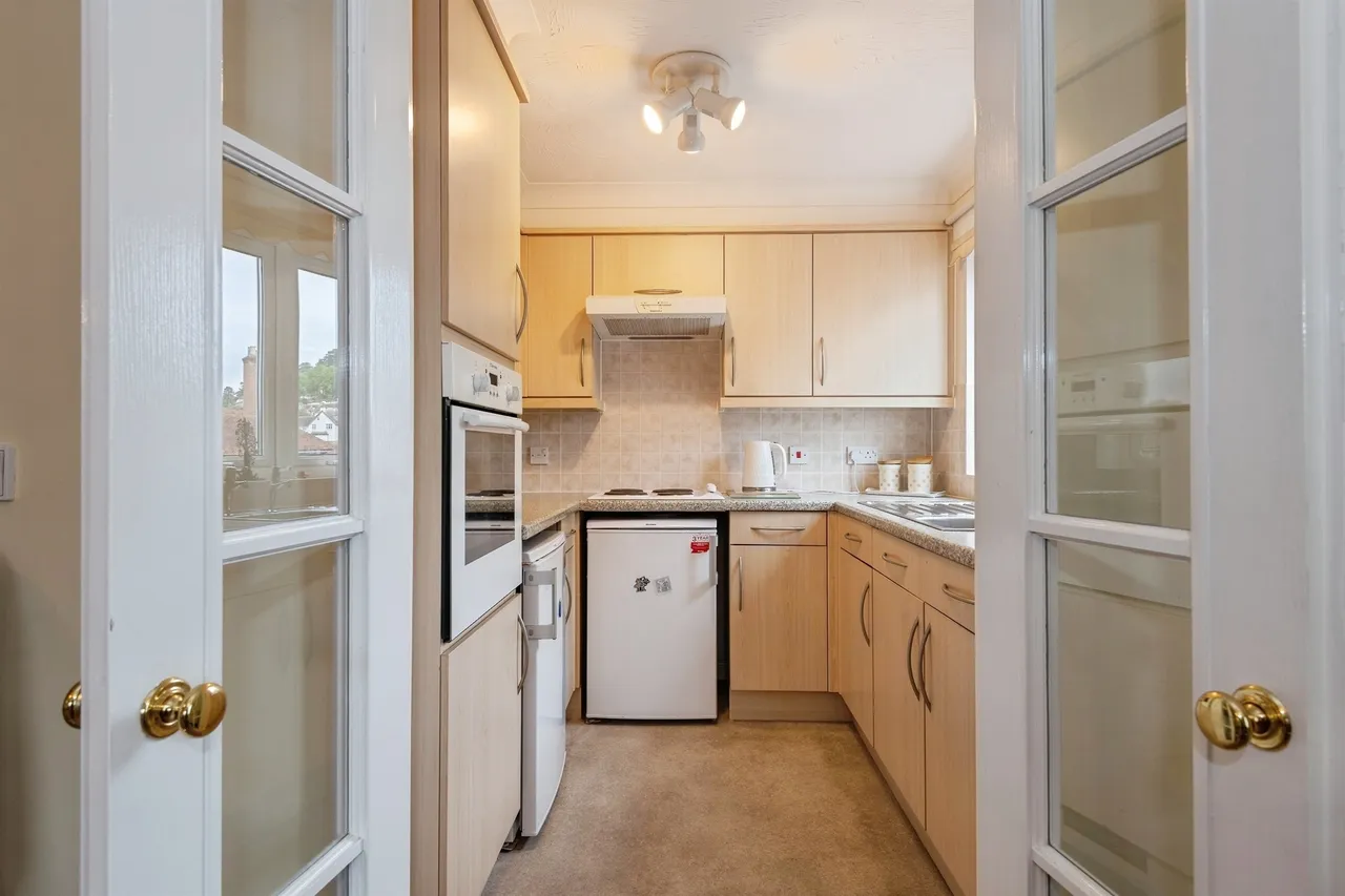 Blenheim Road, Minehead, TA24, photo 5
