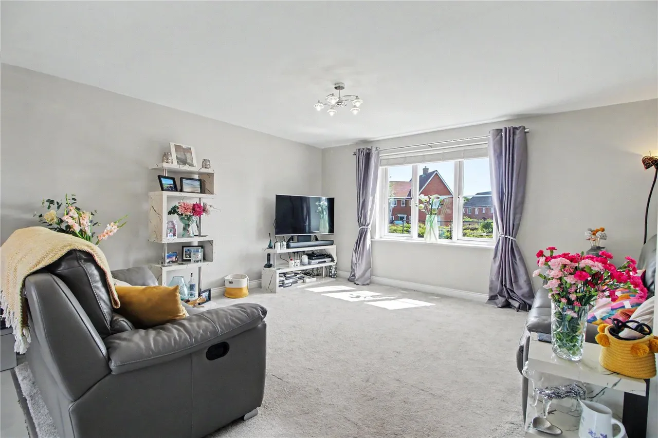 Lansdowne Drive, Poringland, Norwich, Norfolk, NR14, photo 9