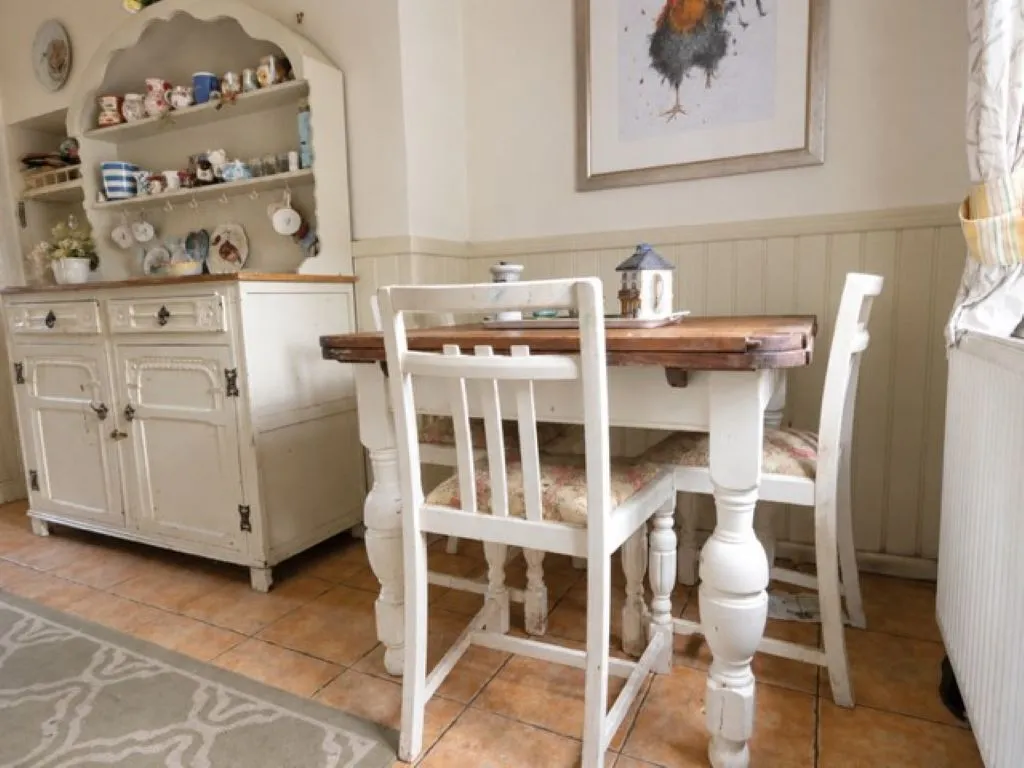 Beechfield, Newton Toney, SP4, photo 2