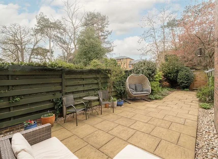 Broom Park, Teddington, TW11, photo 7