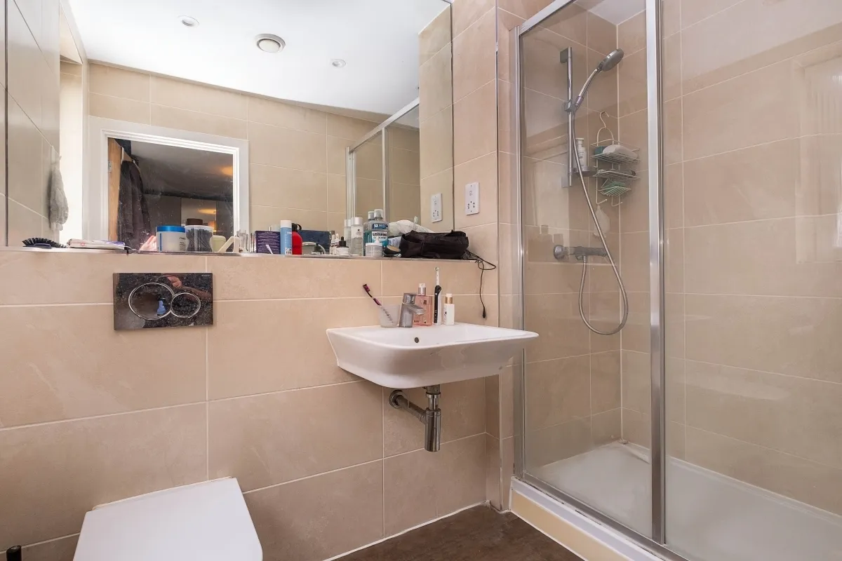 London Road, Isleworth, TW7, photo 11