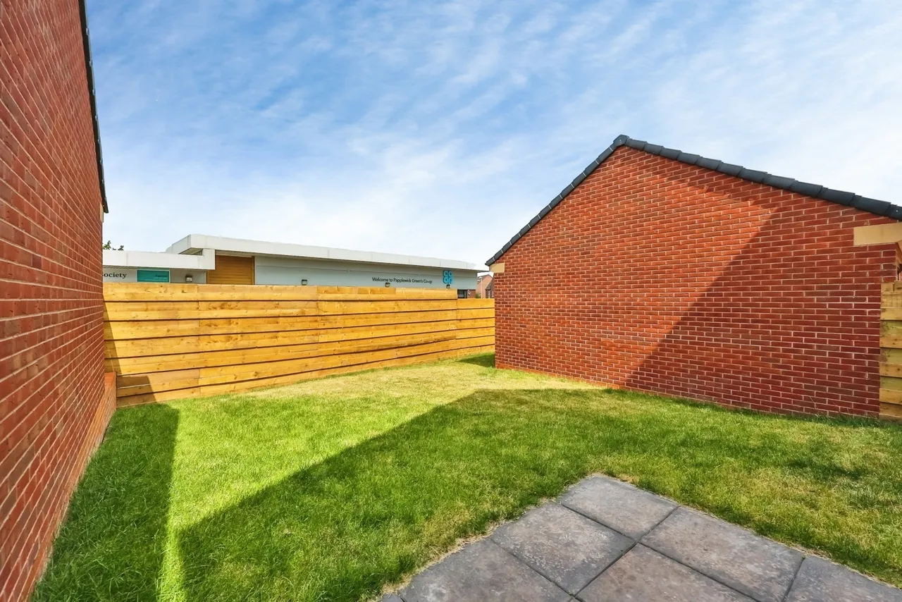 Monument View, Emperors Way, Hucknall, Nottingham, NG15, photo 15
