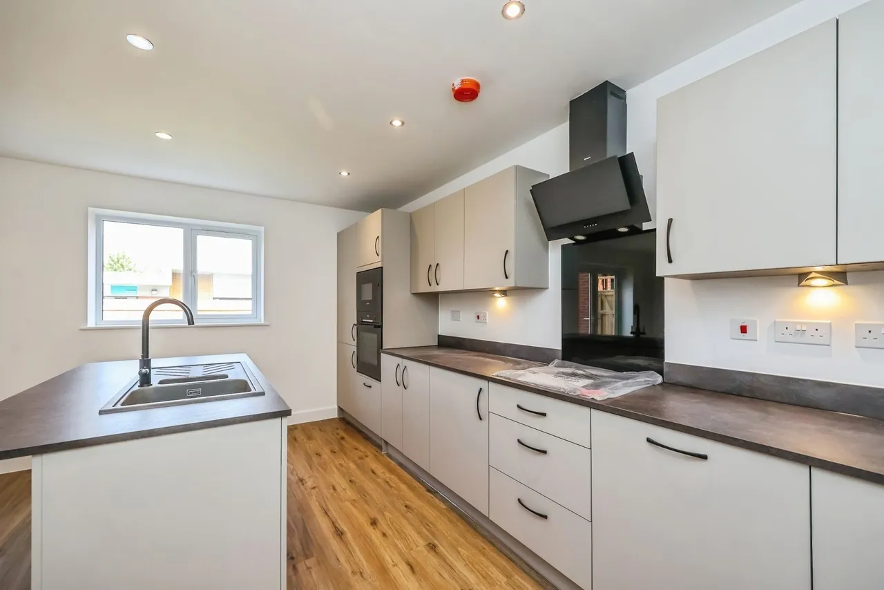 Monument View, Emperors Way, Hucknall, Nottingham, NG15, photo 5