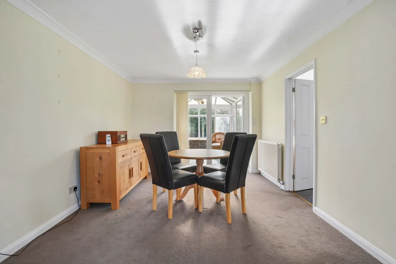 Walpole Close, Bicester, OX26, photo 6