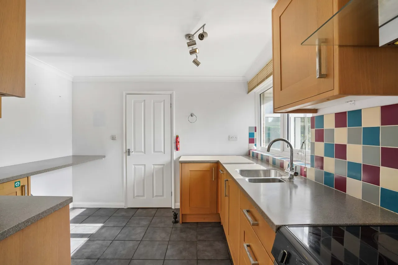 Walpole Close, Bicester, OX26, photo 8