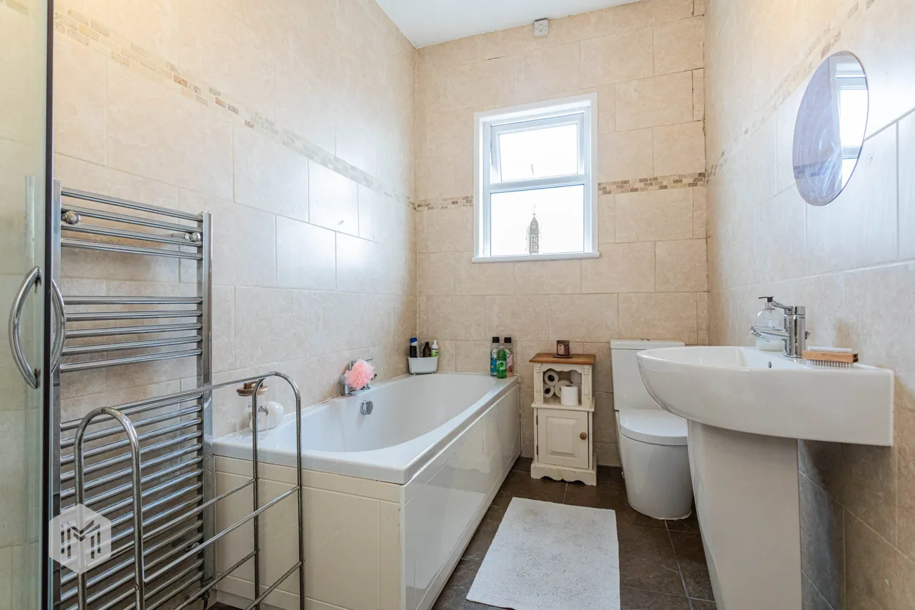 Bennetts Lane, Bolton, BL1 6HY, photo 9