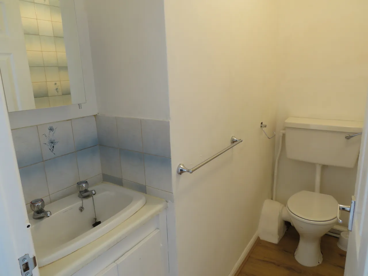 The Island, West Drayton, UB7, photo 2