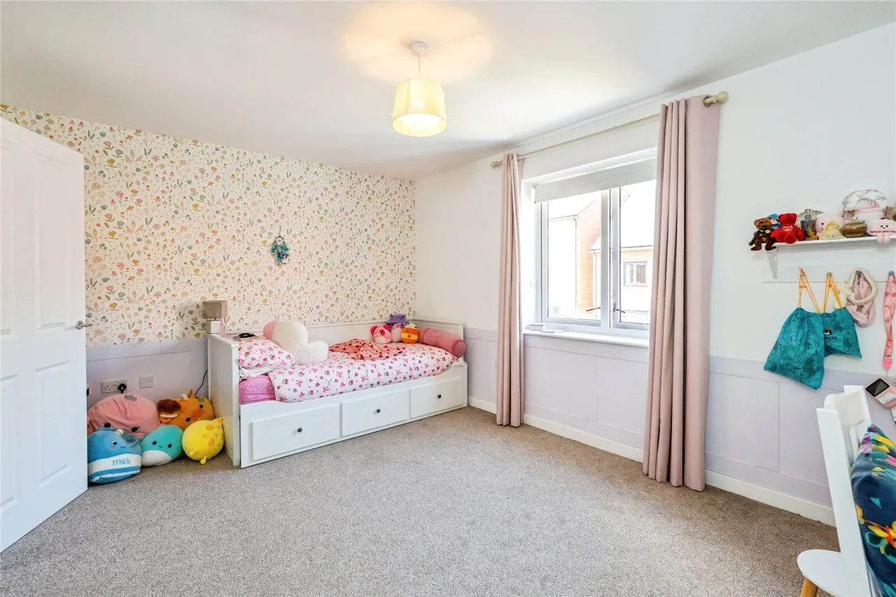 Pinewood Way, Chichester, PO19, photo 7