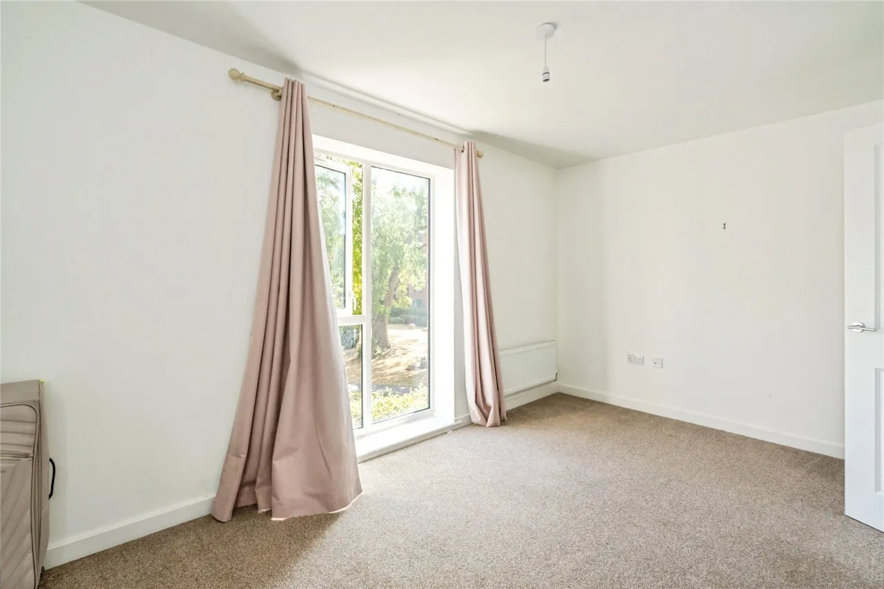 Pinewood Way, Chichester, PO19, photo 14