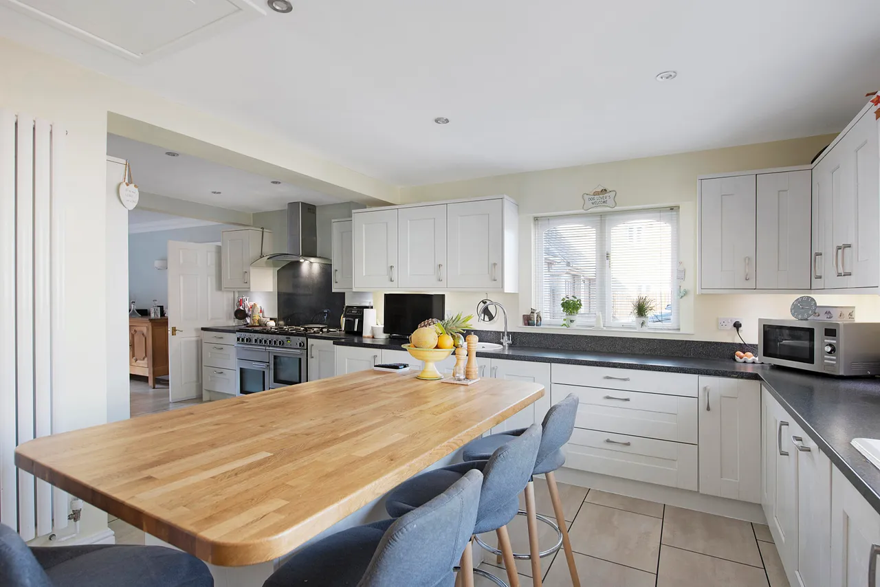 Home Farm Road, Houghton, PE28, photo 7