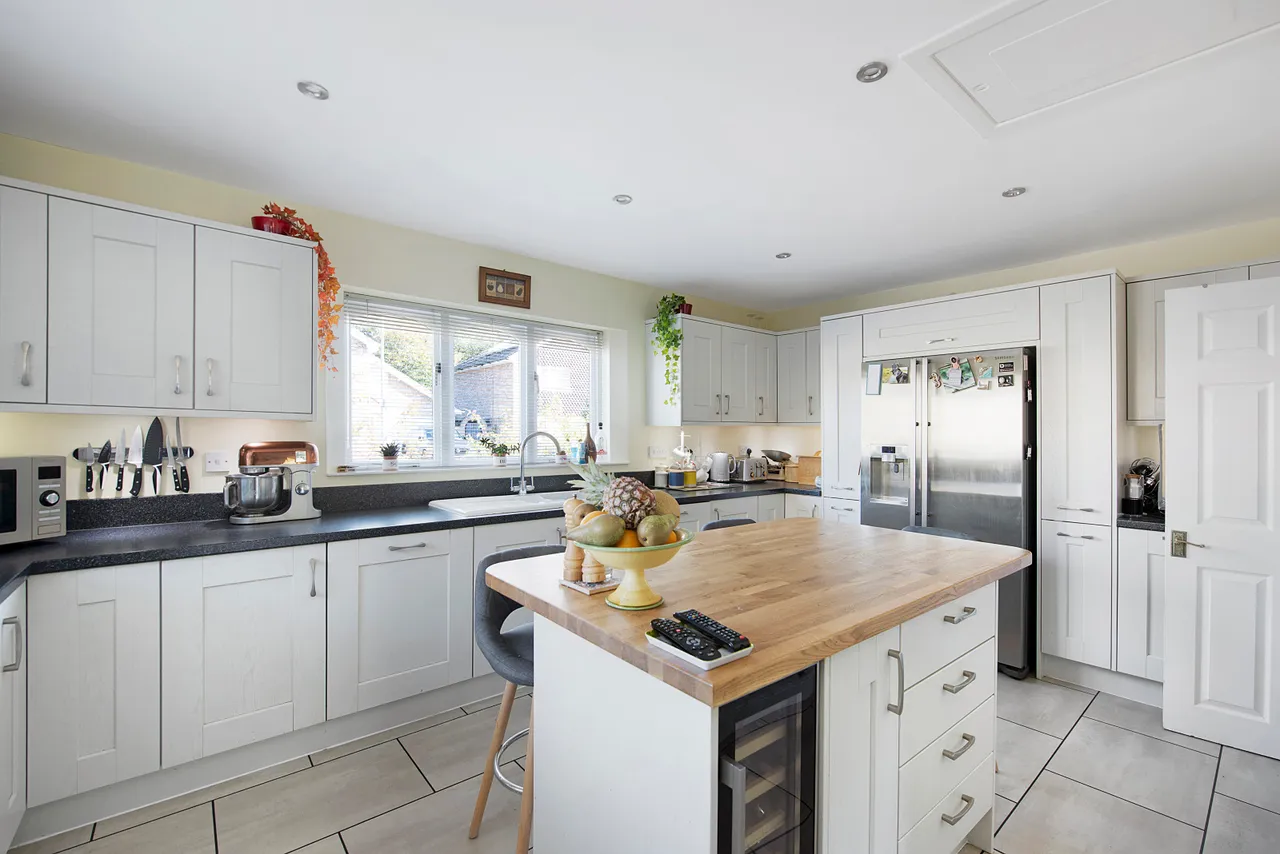 Home Farm Road, Houghton, PE28, photo 8