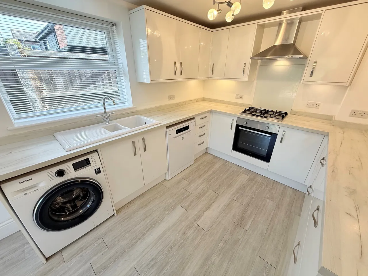 Gordon Road, Burton Joyce, NG14, photo 5