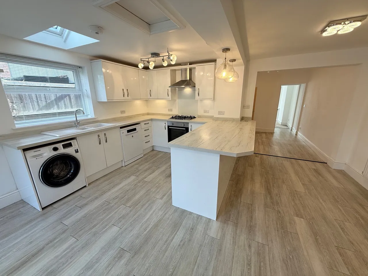 Gordon Road, Burton Joyce, NG14, photo 8