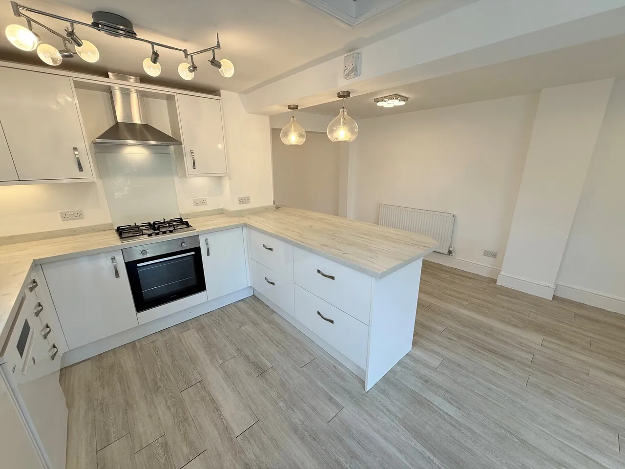 Gordon Road, Burton Joyce, NG14, photo 7