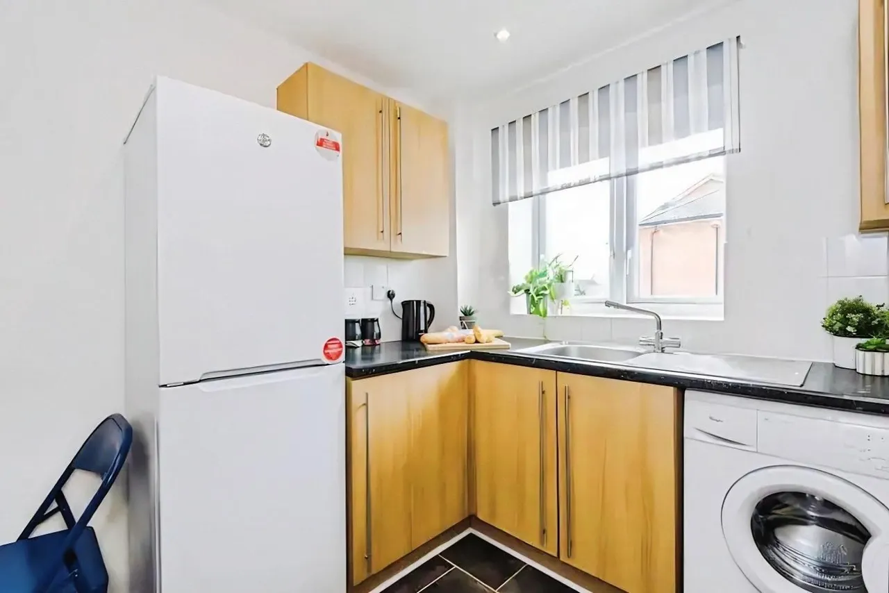 Carter Road, Coventry, CV3, photo 11