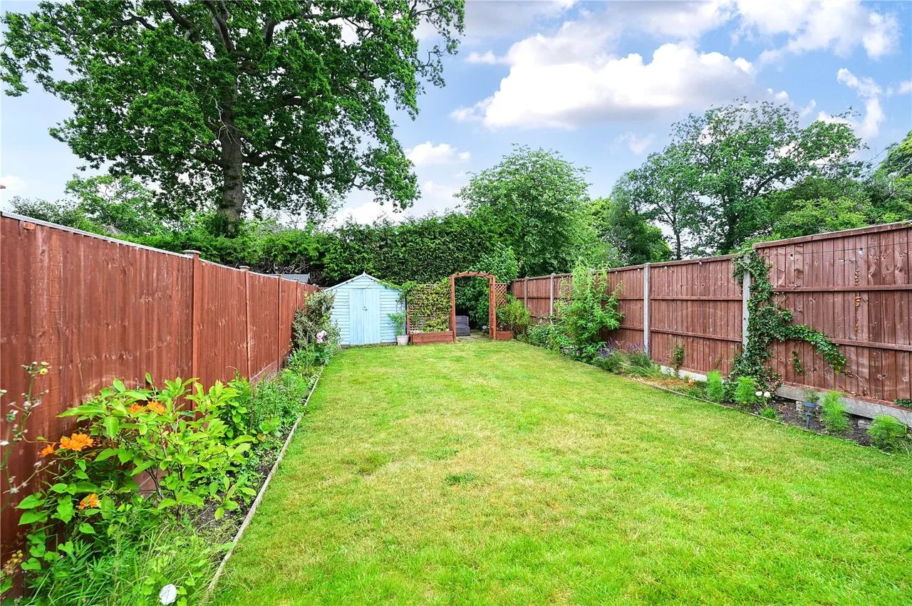 Cranford Avenue, Church Crookham, Fleet, Hampshire, GU52 6QU, photo 10
