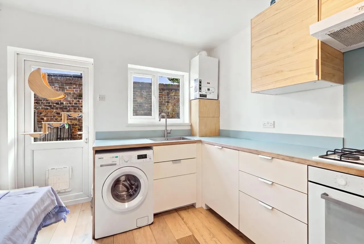 Windsor Road, Leyton, E10, photo 10