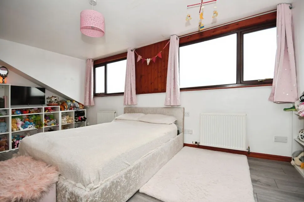 North Wingfield Road, Grassmoor, S42, photo 7
