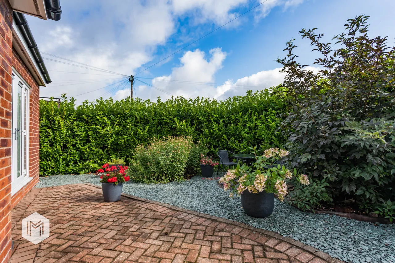 Stretton Road, Greenmount, Bury, BL8 4DF, photo 32