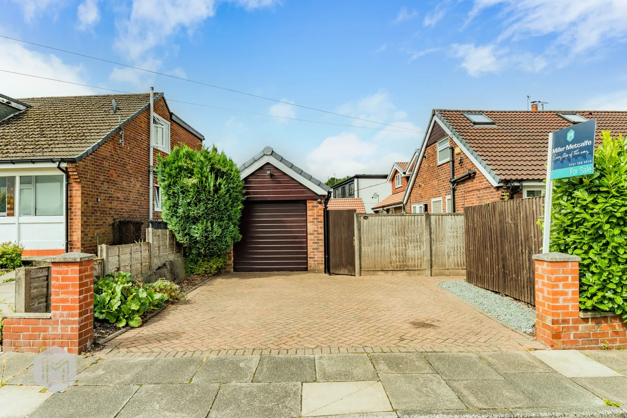 Stretton Road, Greenmount, Bury, BL8 4DF, photo 29