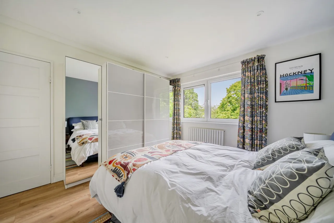 Elmworth Grove, SE21, photo 12