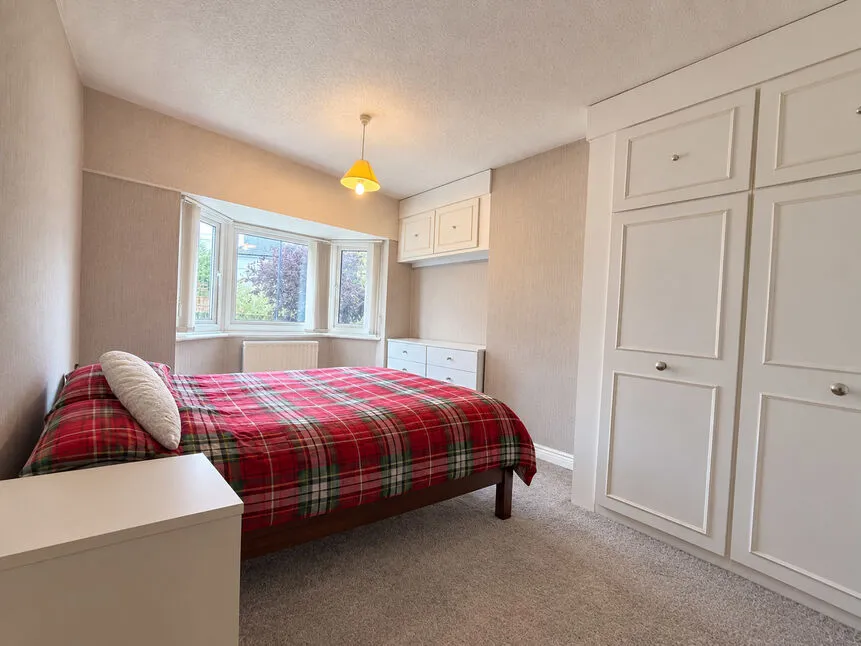 Castlewood Drive, London, SE9, photo 4