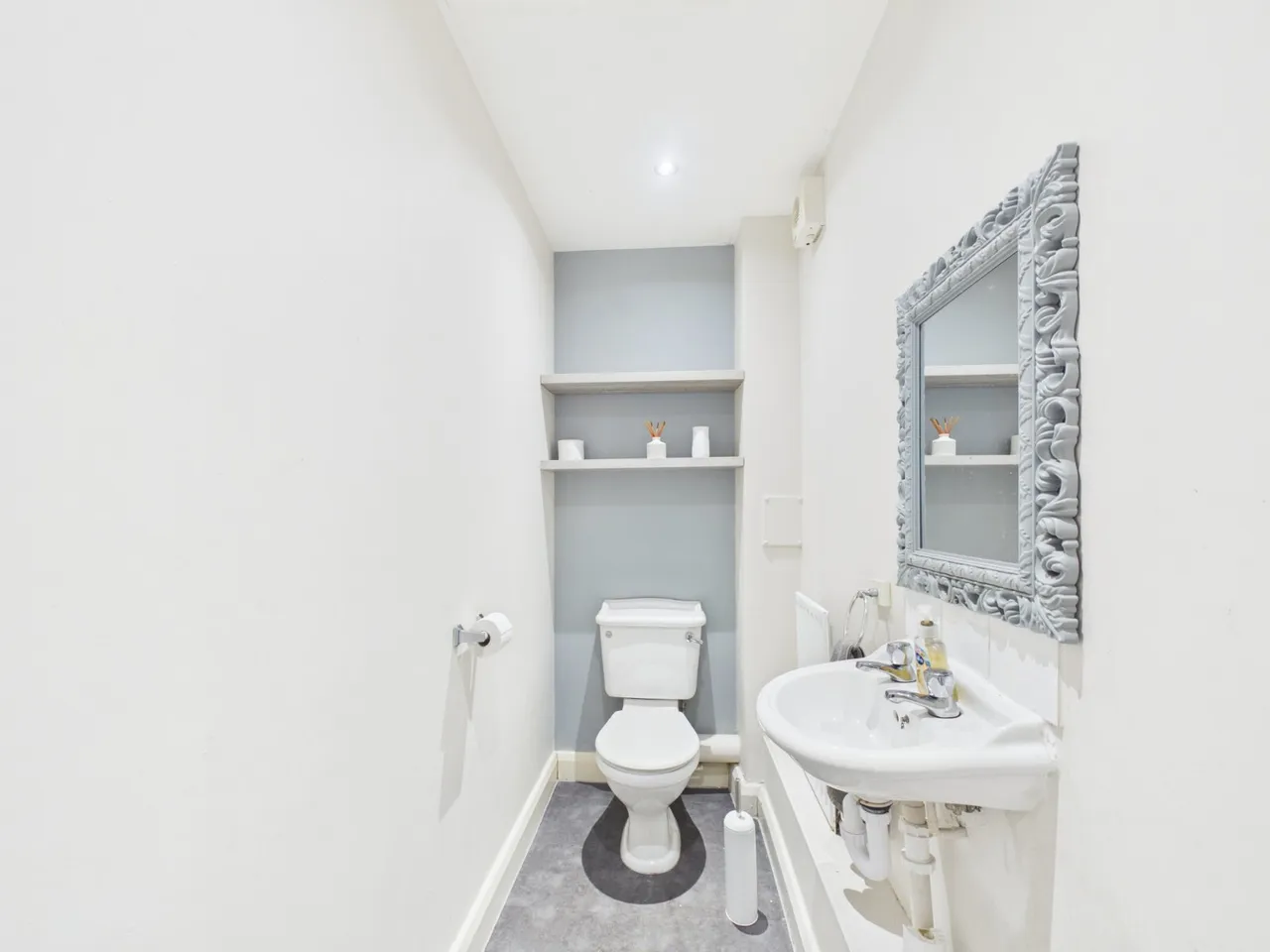 Norbury Road, Feltham, TW13, photo 11