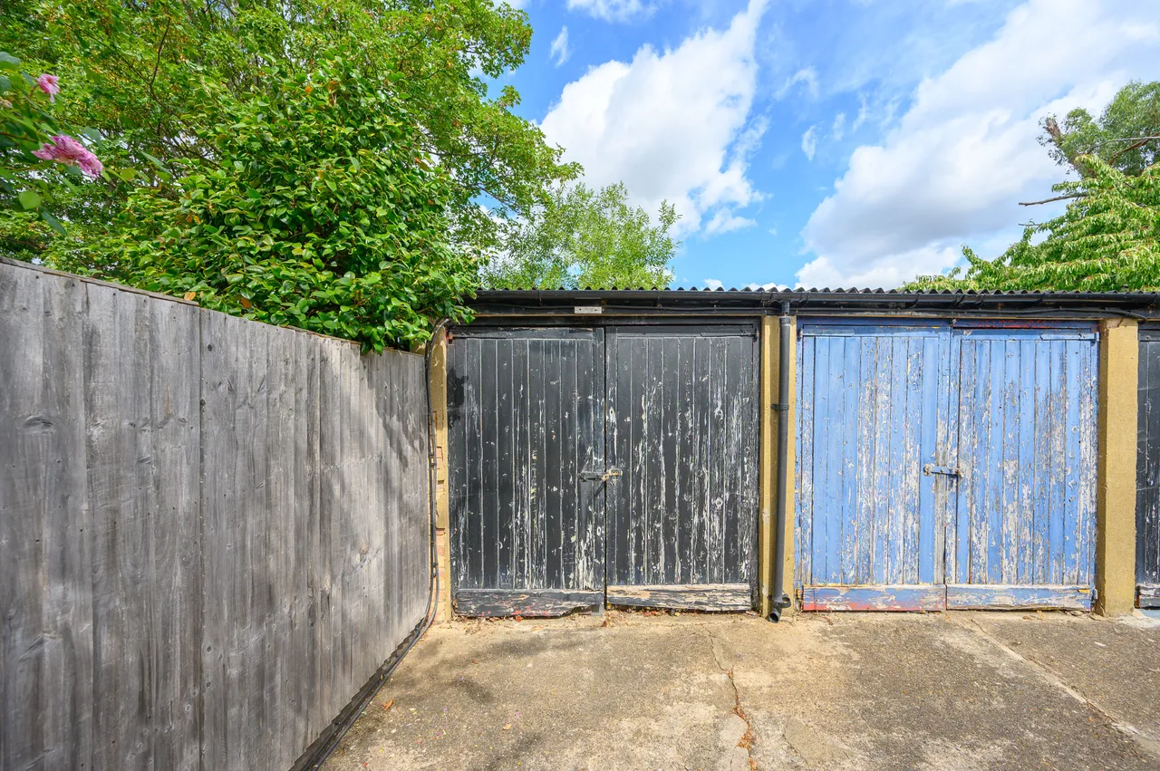 10a, Holly Park Road, London, photo 9