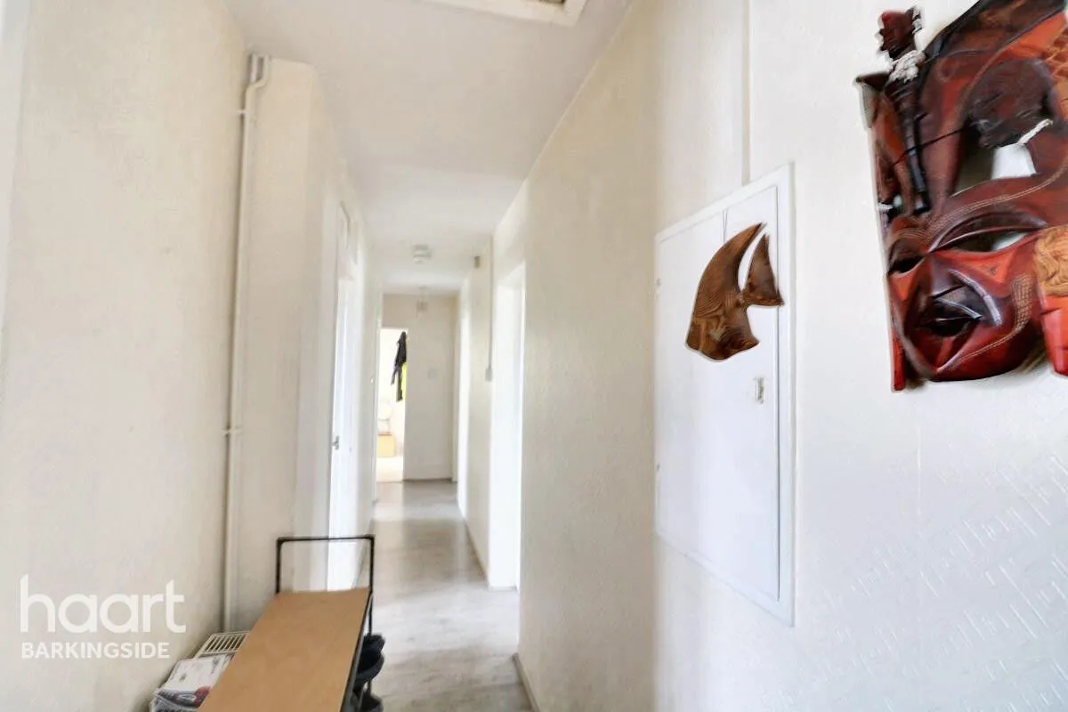 Longwood Gardens, Clayhall, IG5, photo 4