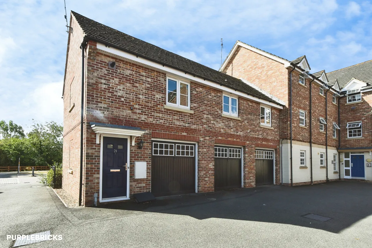 Mazurek Way, Swindon, SN25, photo 11