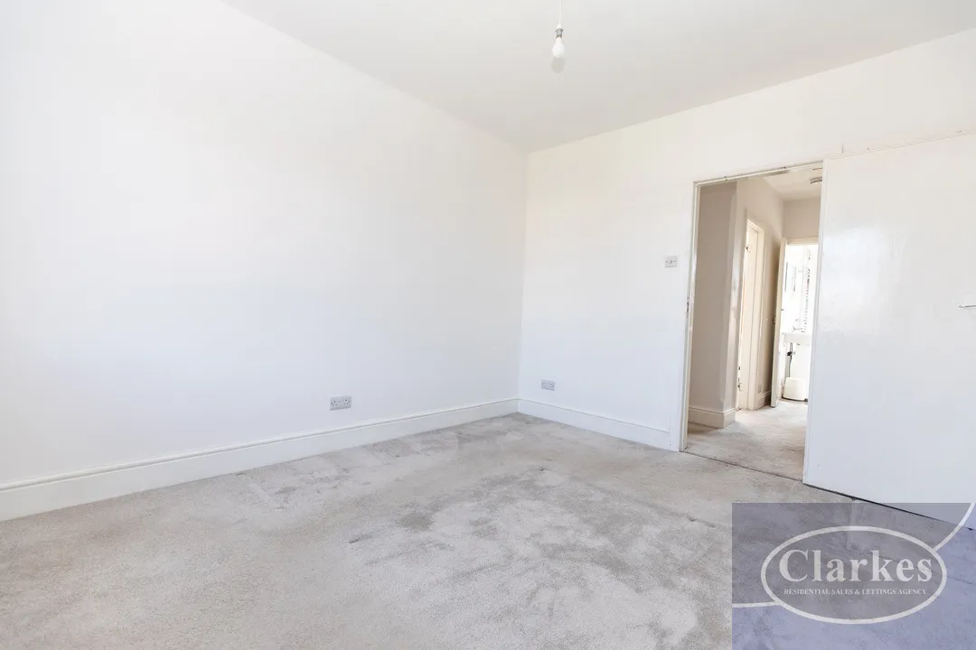 Markham Road, Charminster, photo 8