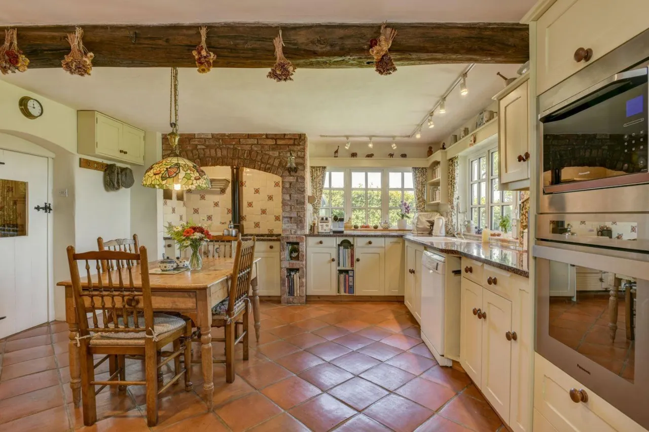 Stoodleigh, Tiverton, Devon, EX16 9QD, photo 5