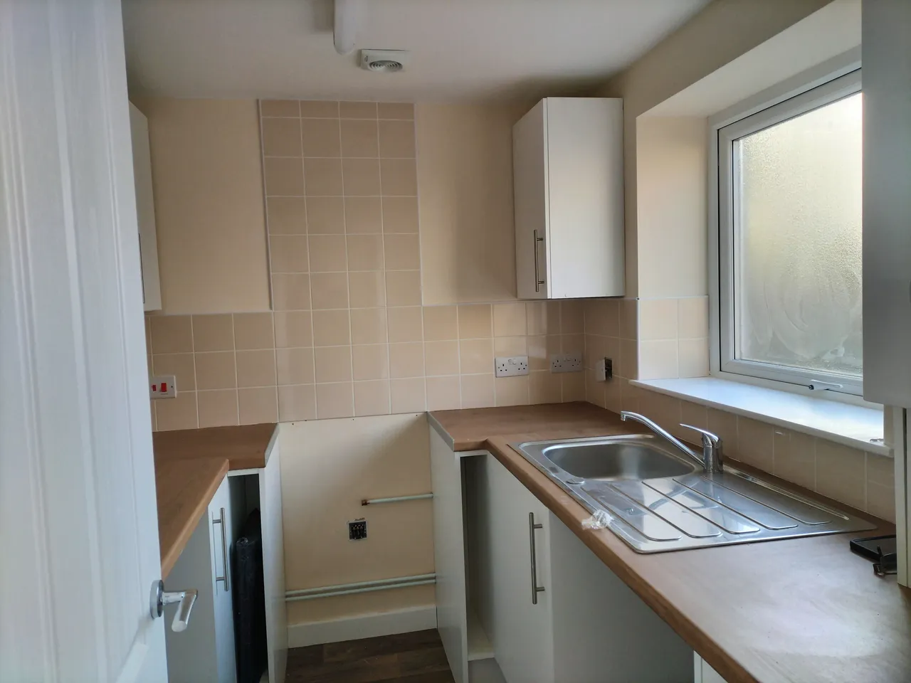 Clarence Street, Brynmawr, NP23, photo 5