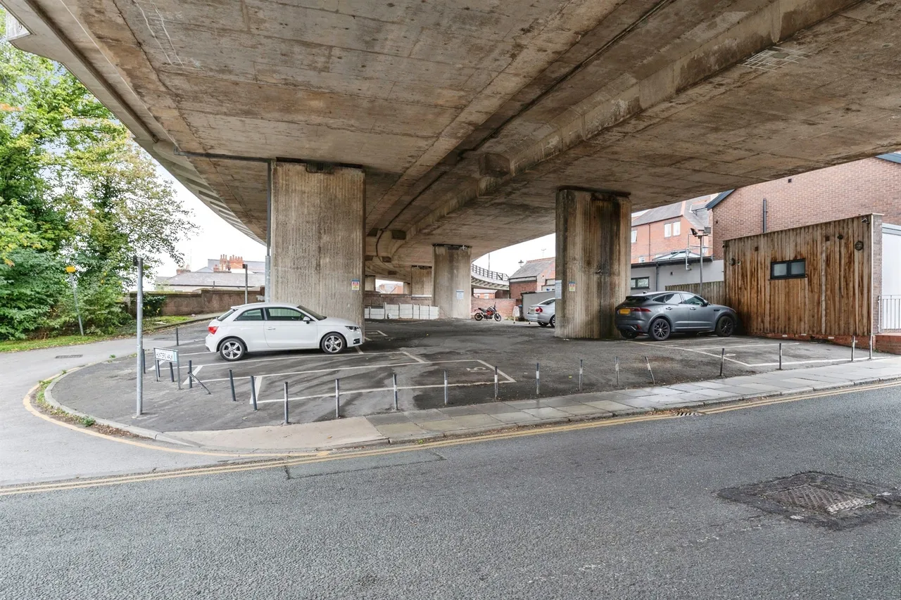 Canal Street, Chester, CH1, photo 13