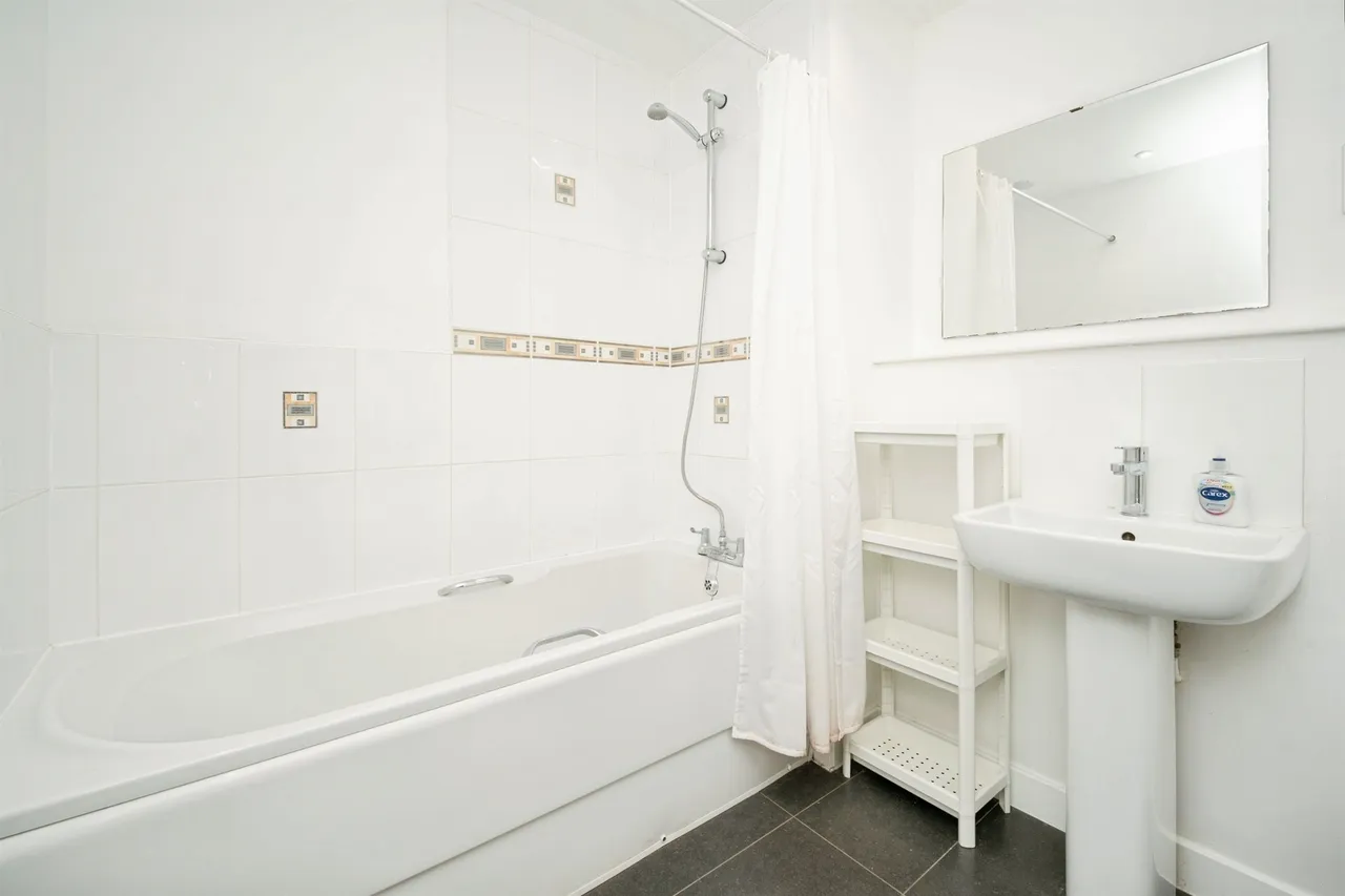 Main Street, Shirley, B90, photo 13