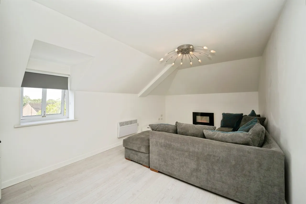 Main Street, Shirley, B90, photo 15