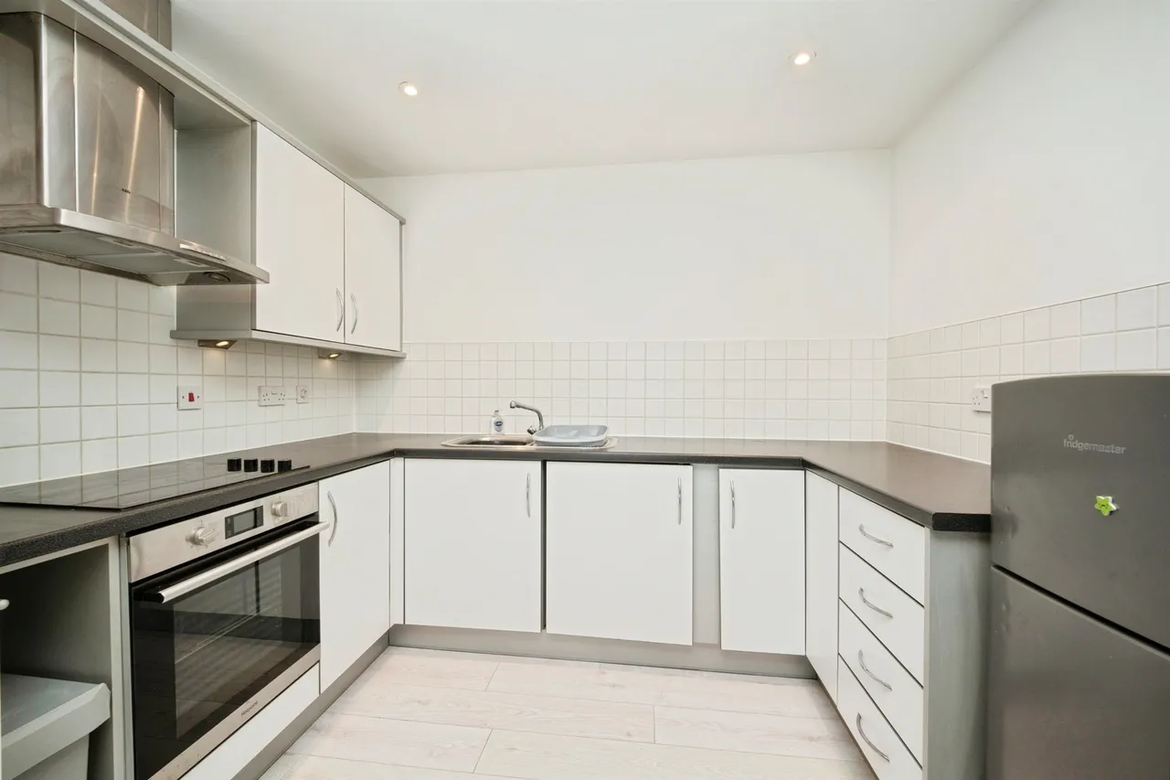 Main Street, Shirley, B90, photo 8