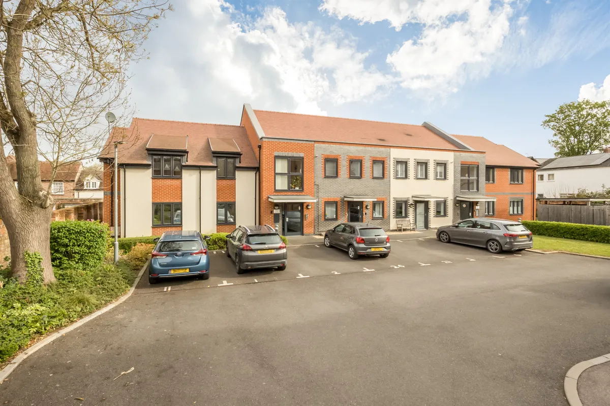 Barnaby Court, Wallingford, OX10, photo 6
