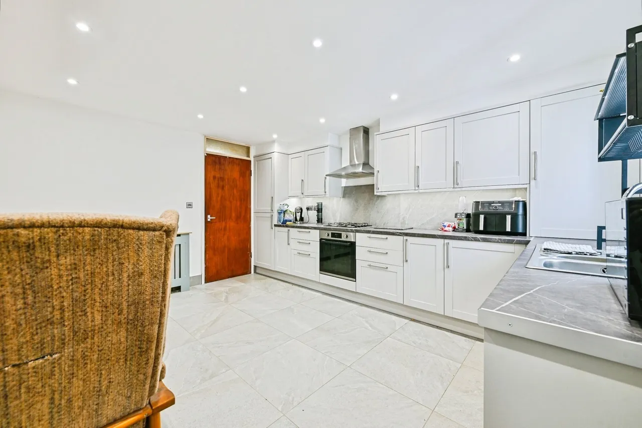 Soudan Drive, Nottingham, Nottinghamshire, NG2, photo 8