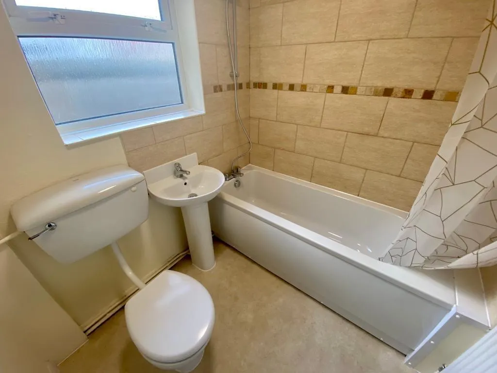 Montague Street, Bulwell, NG6, photo 4