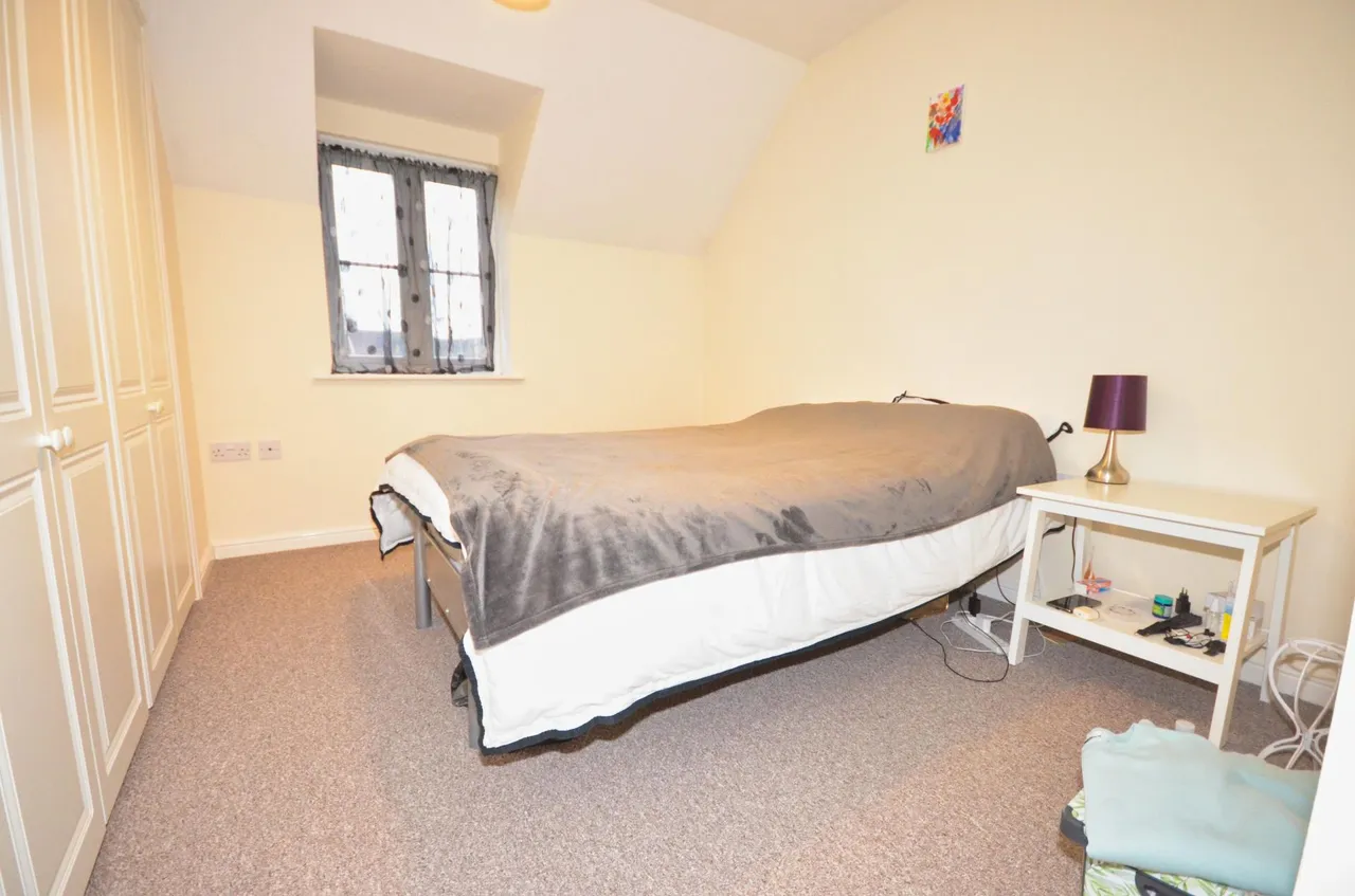 Chequers Close, Corby, NN18, photo 4