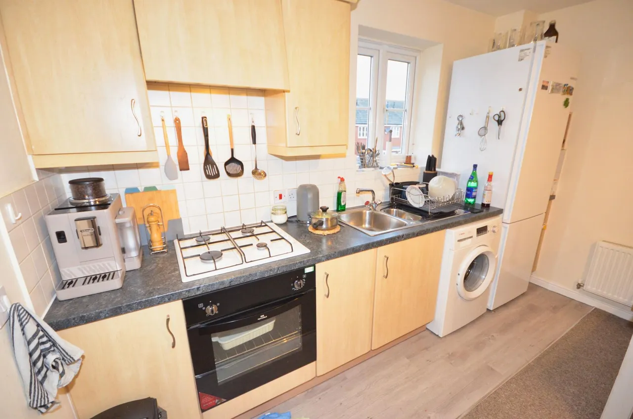 Chequers Close, Corby, NN18, photo 9