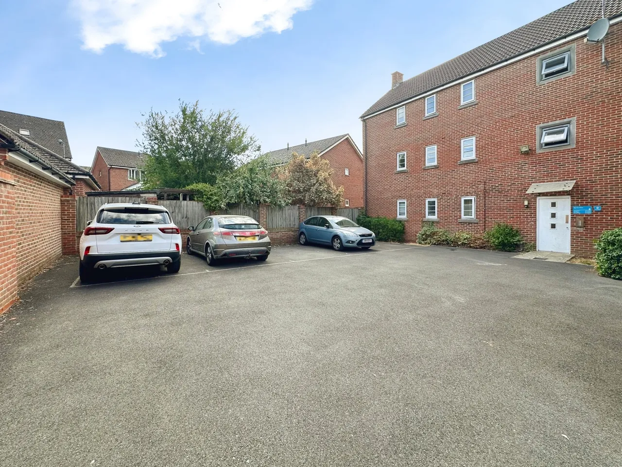 Egerton Drive, Basingstoke, Hampshire, RG24 9FG, photo 7
