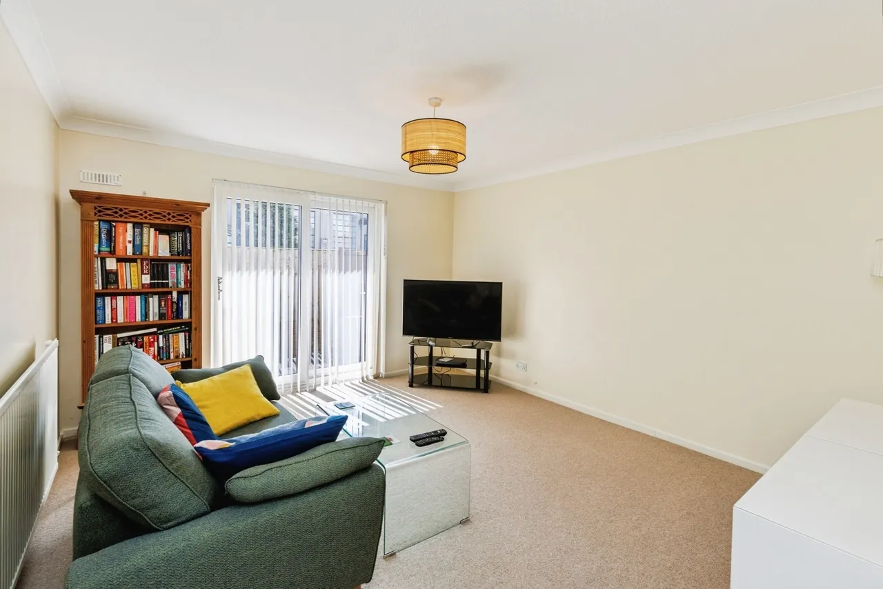 Box Lane, Wrexham, LL12, photo 2