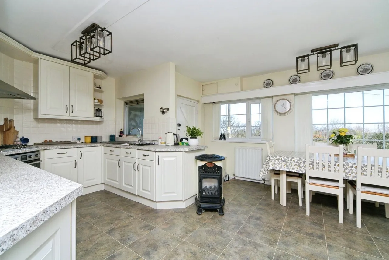 Bull Bay, Amlwch, LL68, photo 4